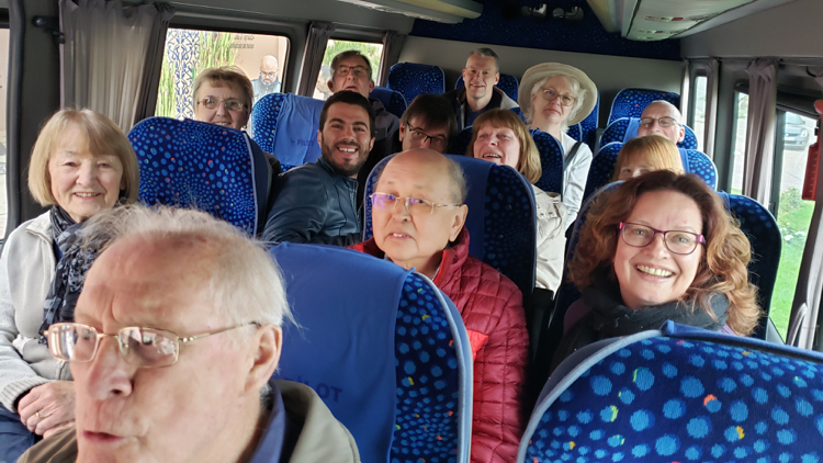 travelers, benefits of a coach tour