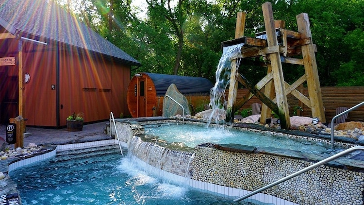 thermea nordik spa, winnipeg